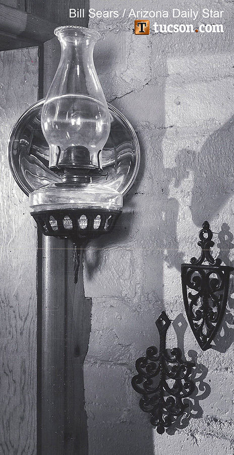 1960 Tucson home photos: Family enjoys making improvements